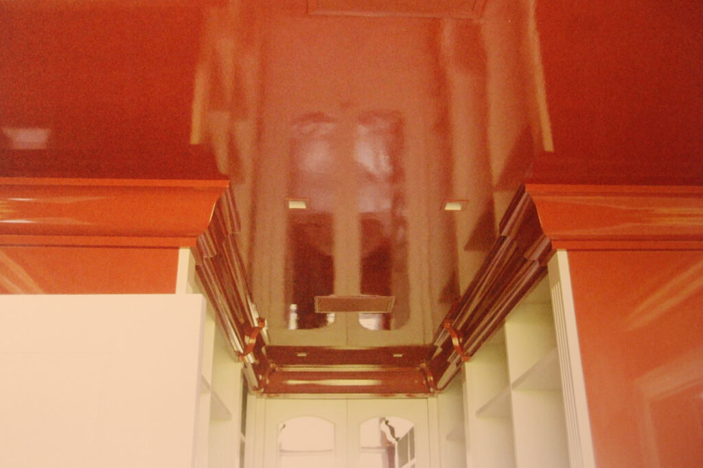 hand applied lacquer finish to ceilings and walls by decorative effects